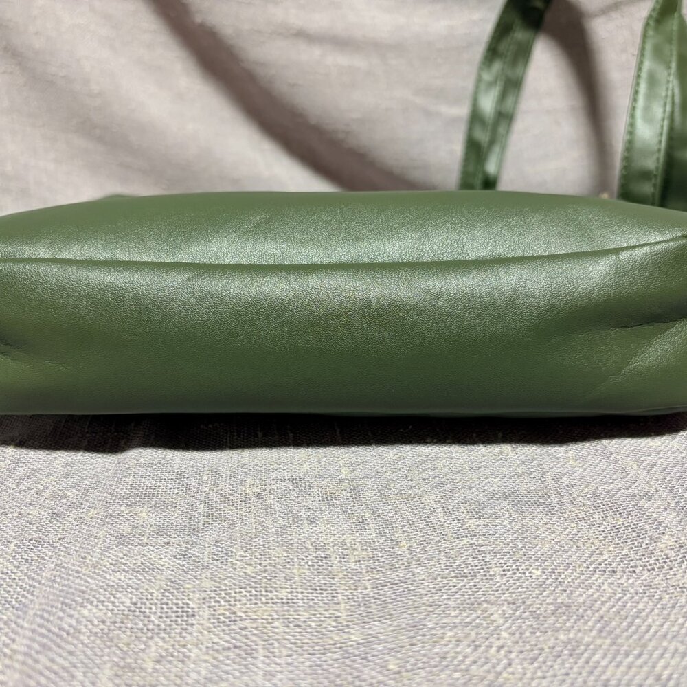Crossbody - Picture 14 of 14